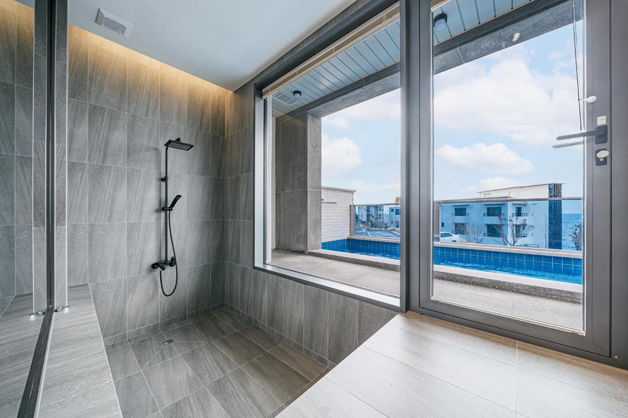 Ddosi Aewol Pool Villa Jeju by Eksteriør bilde